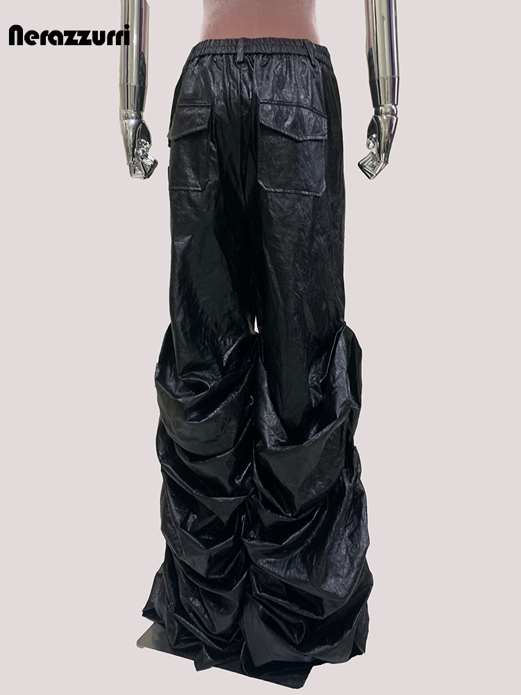 Street Fashion Korean - Mauroicardi 秋ロングだぶだぶ黒ソフト薄い流れる Pu レザーワイドレッグスタックパンツ男性ルーズカジュアル韓国ファッション服