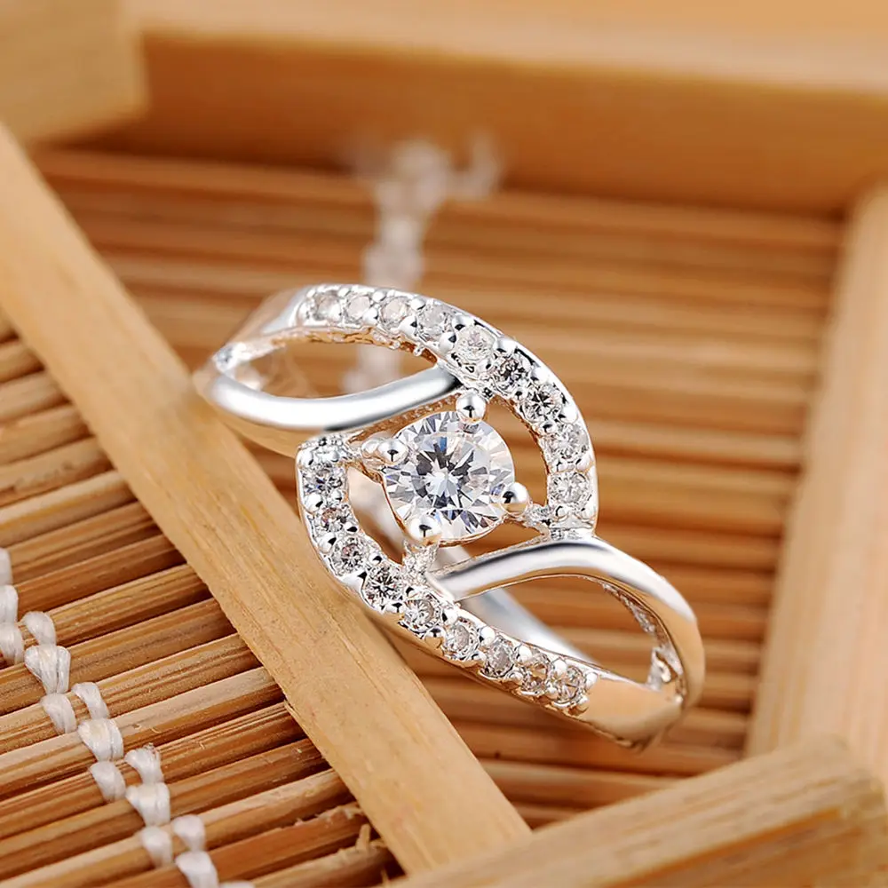 Street Fashion Rings - 新しいストリート 925 スターリングシルバー光沢のあるジルコンダイヤモンドリング女性のウェディングパーティーギフトファインジュエリー婚約指輪