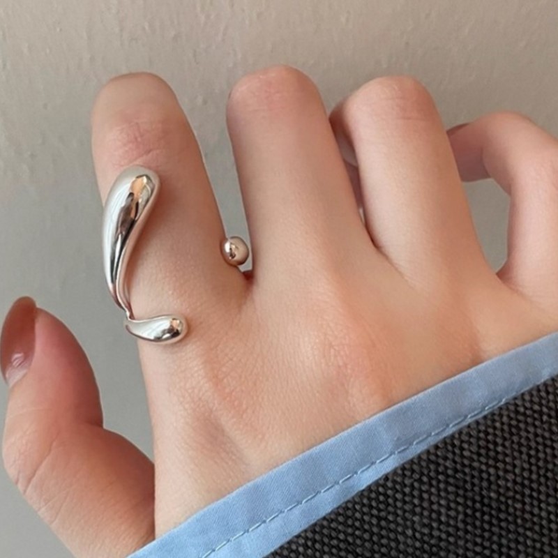 PANJBJ 925 スターリングシルバー不規則なリング女性 - Street Fashion Rings のレビューと価格