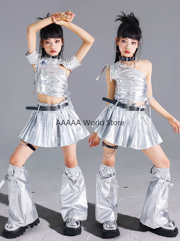 コスプレシルバークロップトッププリーツスカートセット女の子  - Street Fashion Europe のレビューと価格