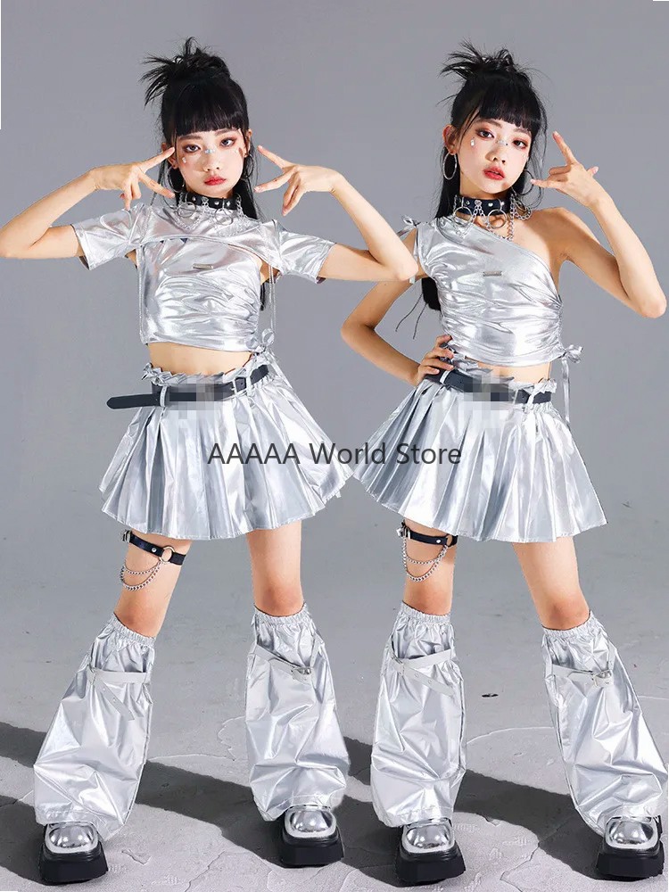コスプレシルバークロップトッププリーツスカートセット女の子  - Street Fashion Europe のレビューと価格