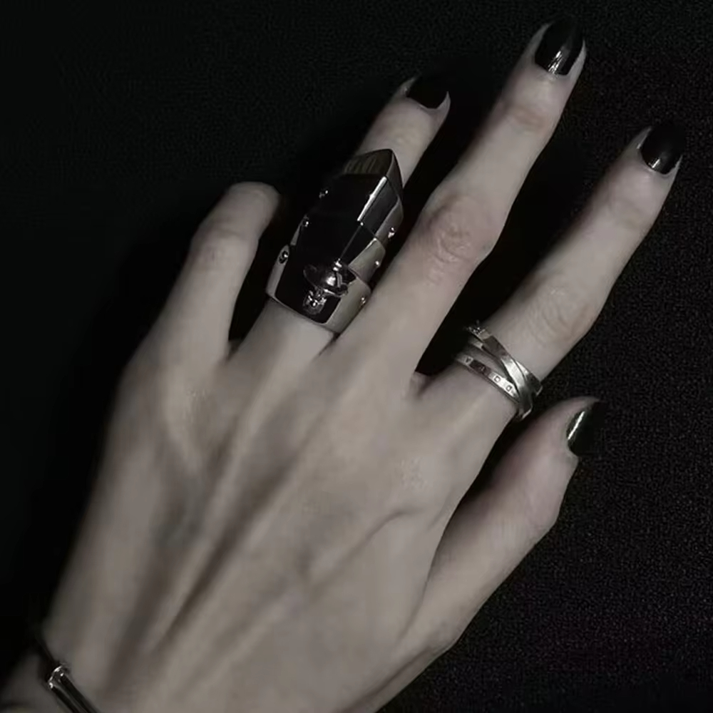 アニメ大崎ナナコスプレメタルリングアーマーナックルフィンガー - Street Fashion Rings のレビューと価格